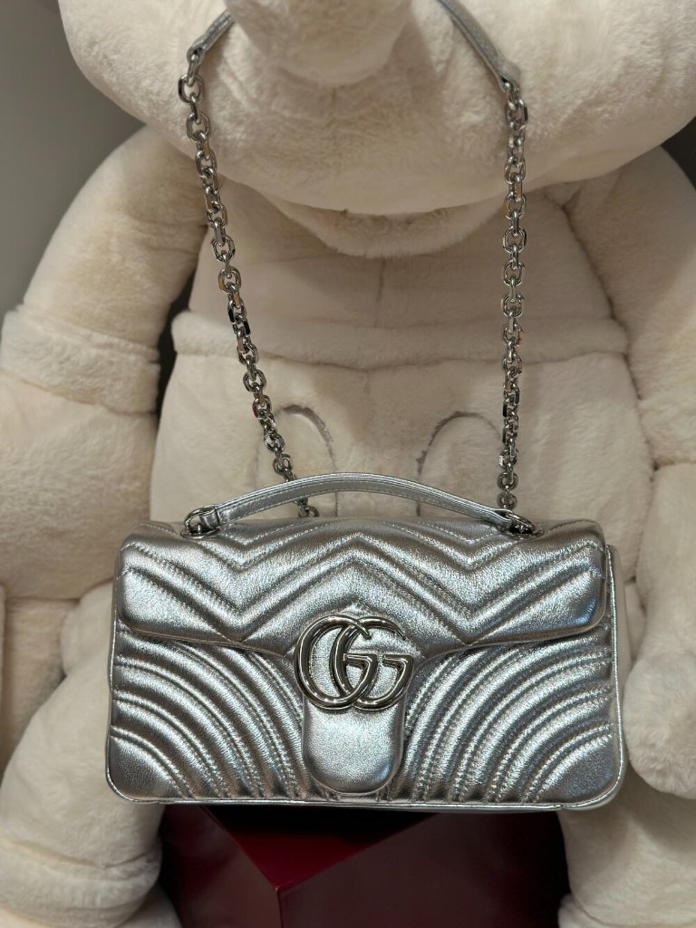 GUCCI GG Marmont leather shoulder bag in silver